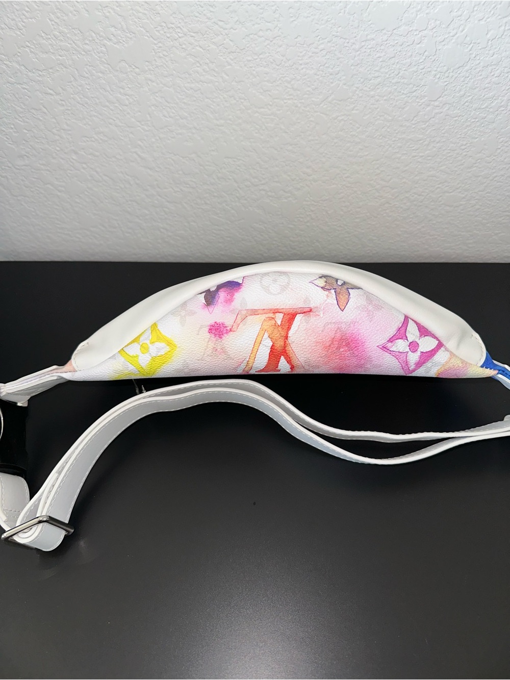 Louis Vuitton White Canvas Multicolor Watercolor Monogram Crossbody Bum Bag - Picture 6 of 9